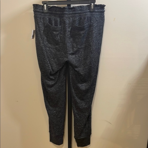 Motherhood Heathered Black Jogger Pants - Picture 2 of 4